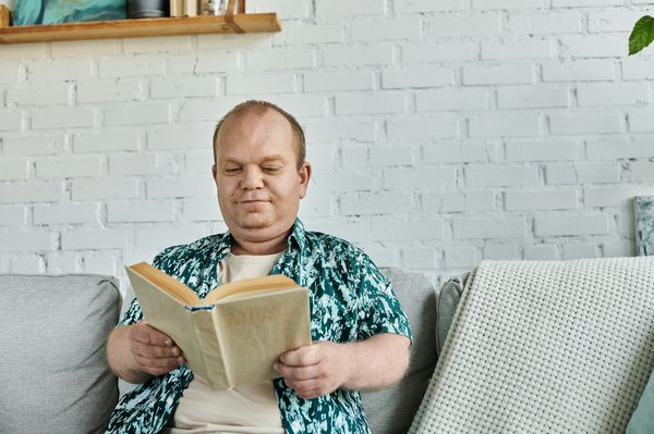 Perte cheveux homme : solutions et conseils pour bien vivre